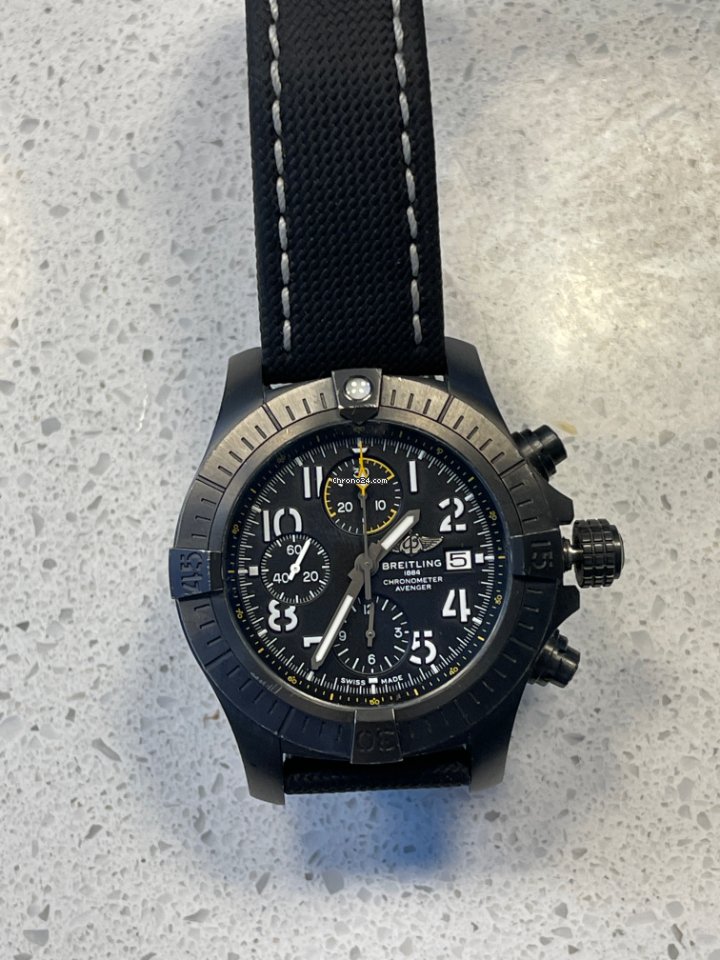 Breitling Avenger Mens watch Unisex Automatic Titanium V13317101B1X2 7