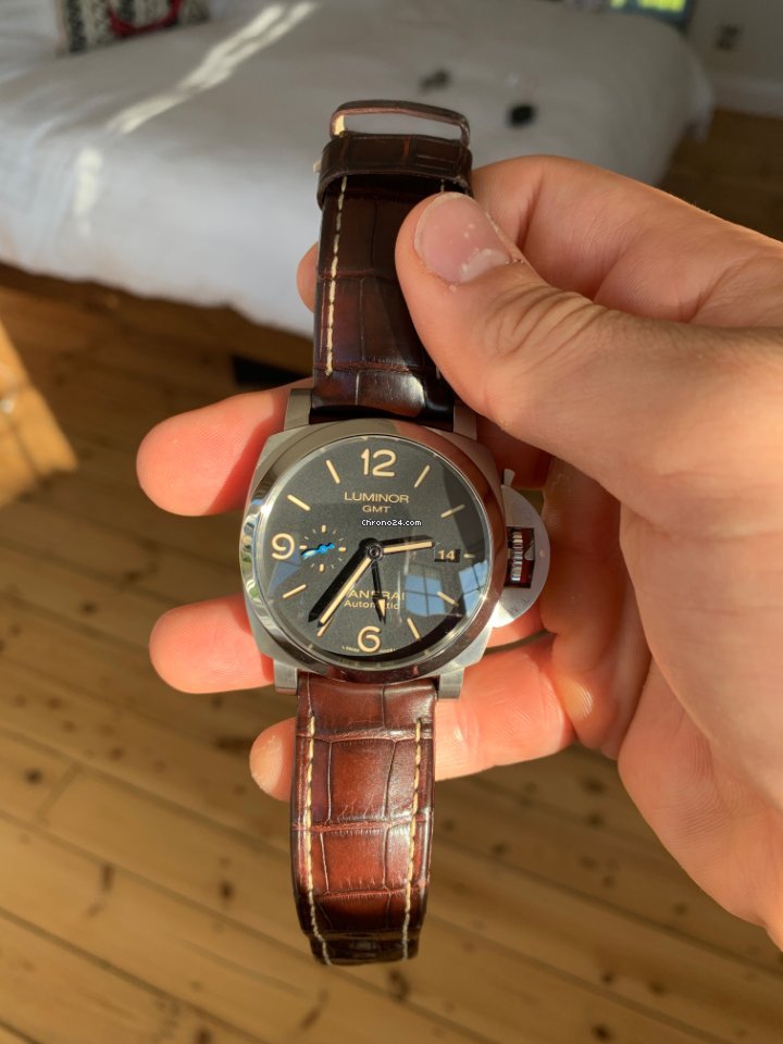 Panerai Luminor 1950 3 Days GMT Automatic Mens watch Unisex Automatic Steel PAM 01320 7