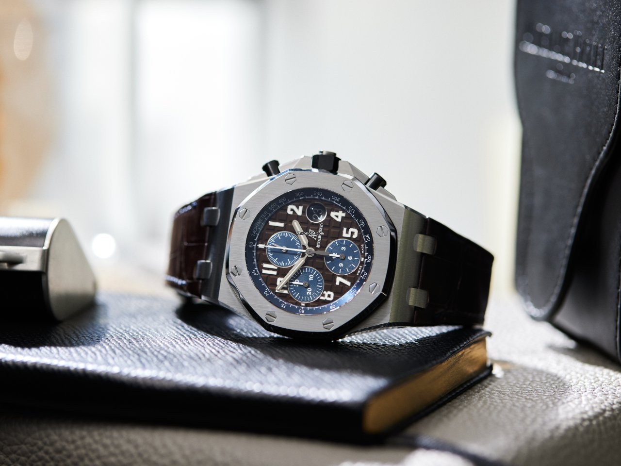 Audemars Piguet Royal Oak Offshore Chronograph Mens watch Unisex Automatic Steel 26470ST.OO.A099CR.01 7