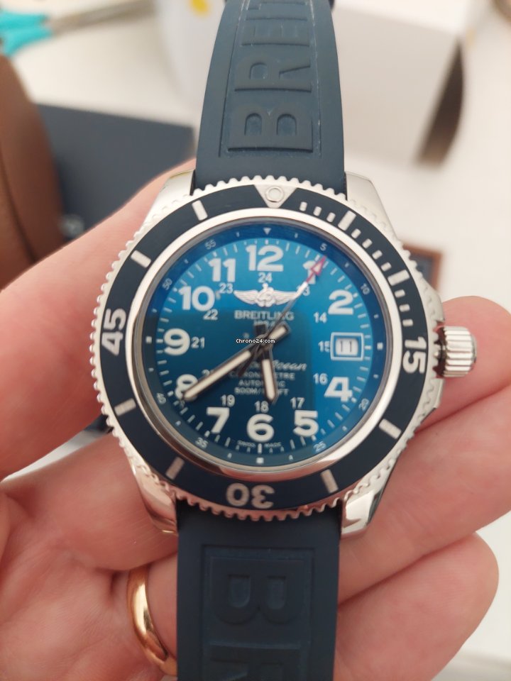 Breitling Superocean II 42 Mens watch Unisex Automatic Steel A17365D1 7