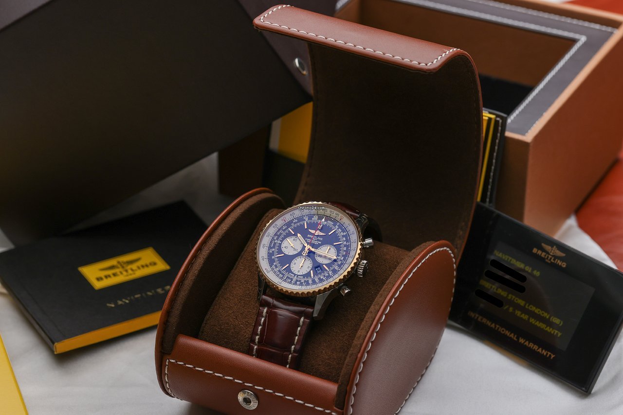 Breitling Navitimer 01 (46 MM) Mens watch Unisex Automatic Gold Steel UB012721 BE18 7