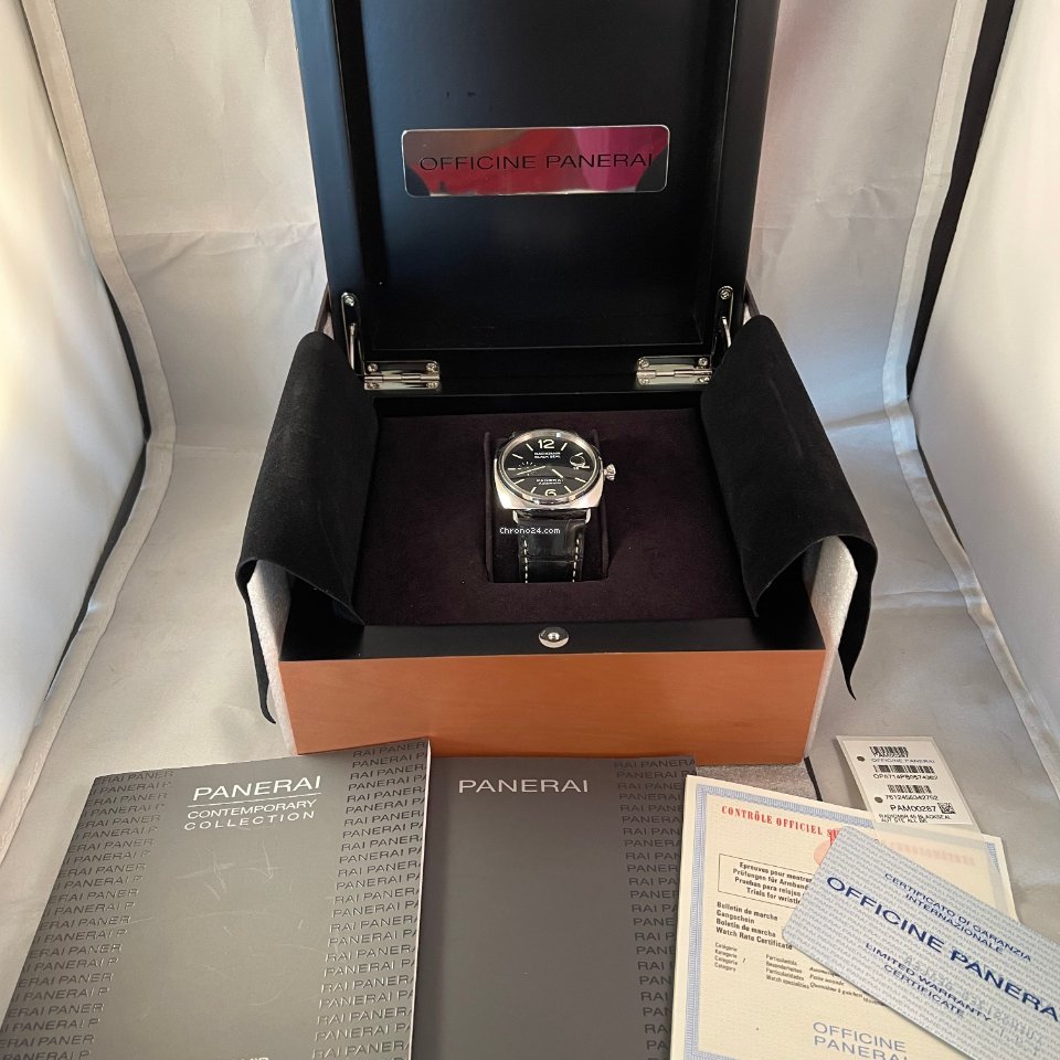 Panerai Radiomir Black Seal Mens watch Unisex Automatic Steel PAM 00287 7