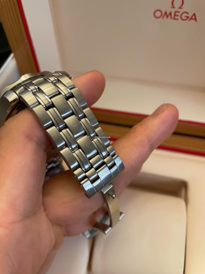 Omega Seamaster Diver 300 M Mens watch Unisex Automatic Steel 212.30.44.50.01.002 7