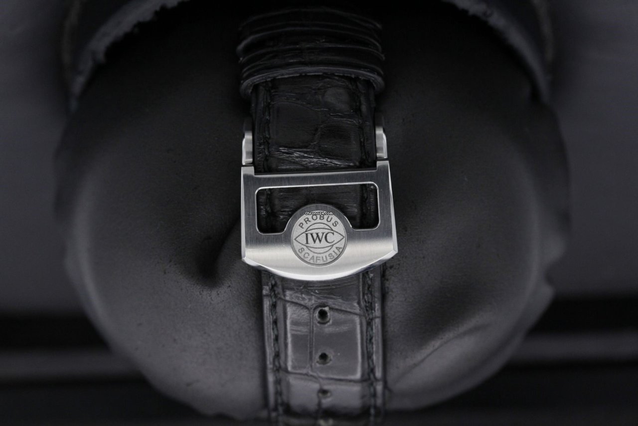 IWC Portuguese Chronograph Steel IW390303 7