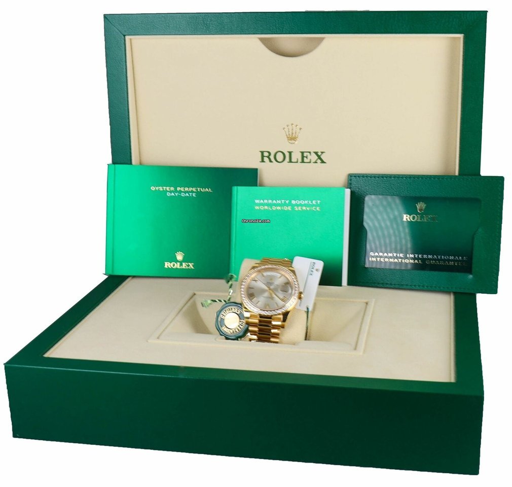 Rolex Day-Date 40 Mens watch Unisex Yellow gold Automatic 228348 7