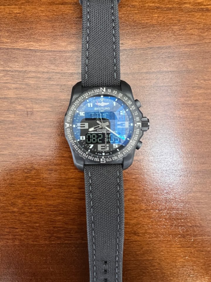 Breitling Cockpit B50 Mens watch Unisex Quartz Titanium VB501022 BD41 7