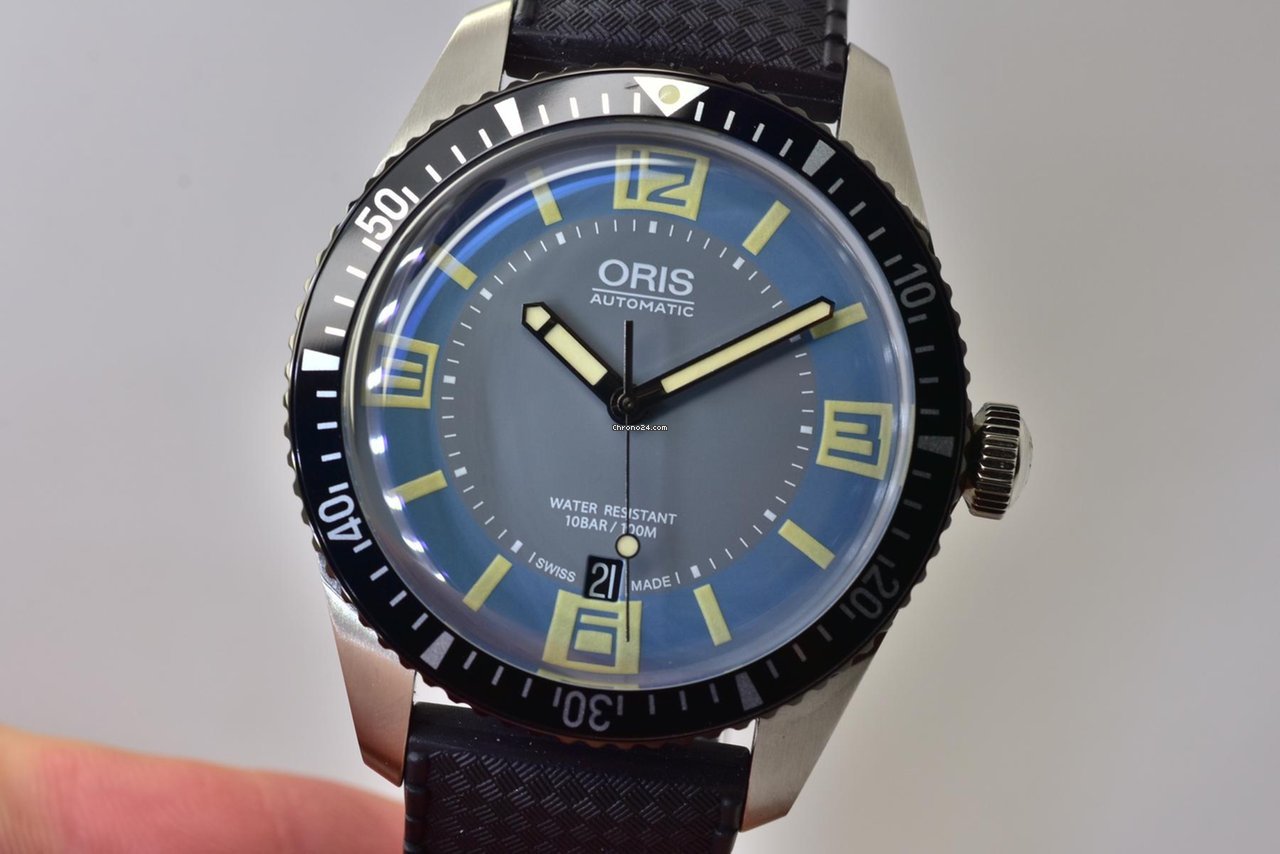 Oris Divers Sixty Five Mens watch Unisex Automatic Steel 01 733 7707 4065 7