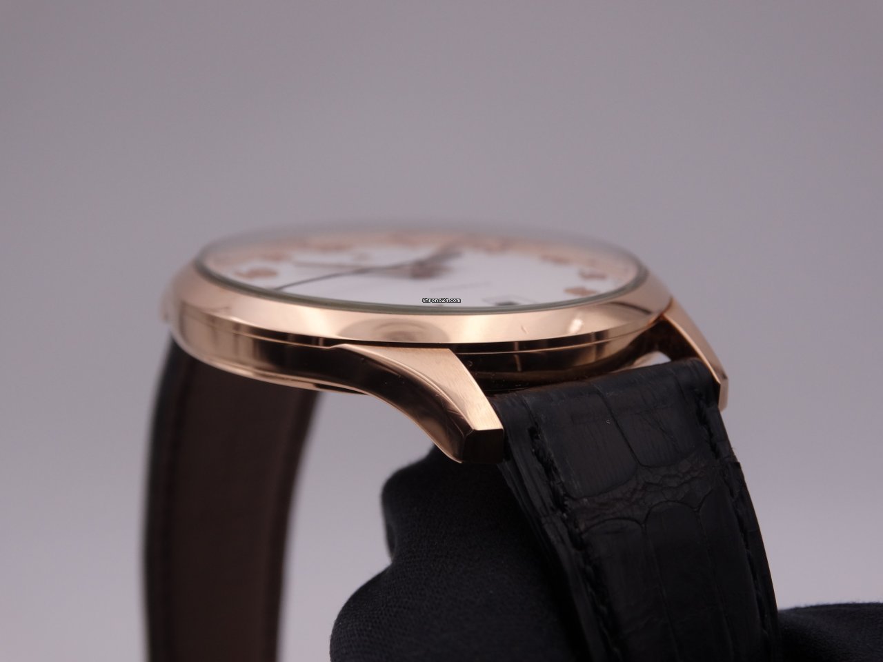 Zenith Captain Central Second Mens watch Unisex Automatic Rose gold 18.2021.670 38.C498 7