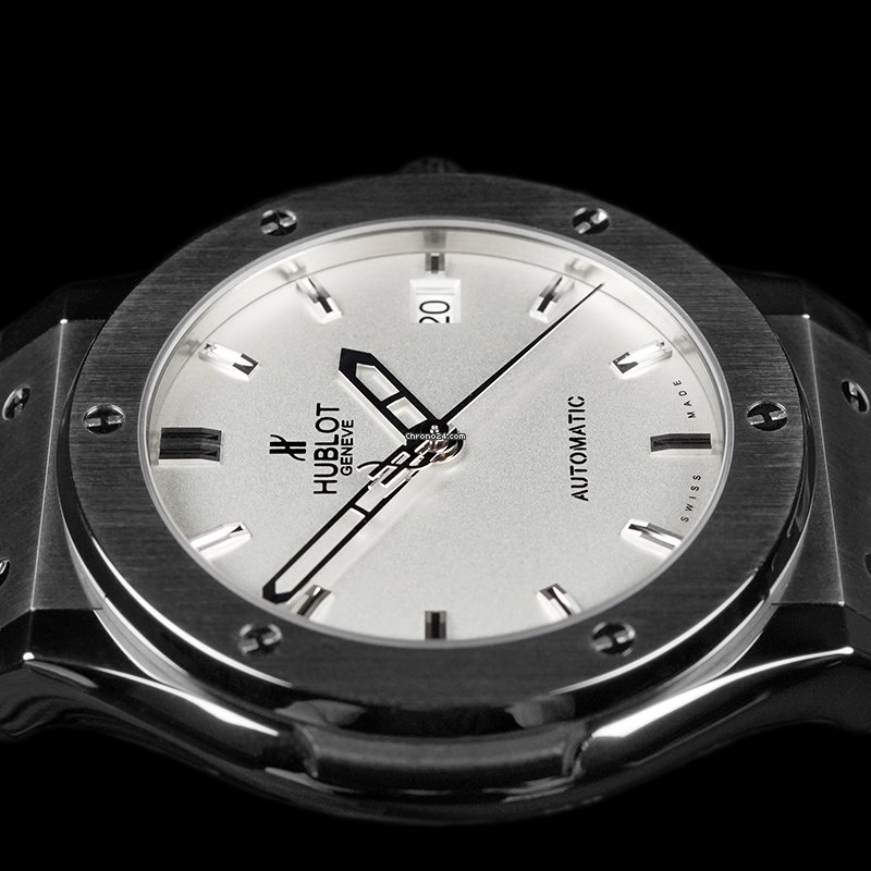 Hublot Classic Fusion 45, 42, 38, 33 mm Mens watch Unisex Automatic Titanium 511.NX.2610.LR 7