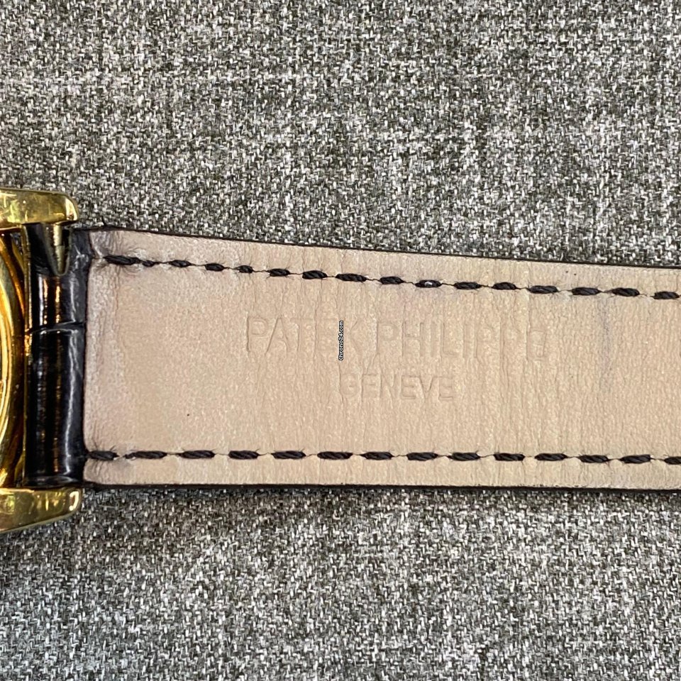 Patek Philippe Calatrava Mens watch Unisex Automatic Yellow gold 3433 7