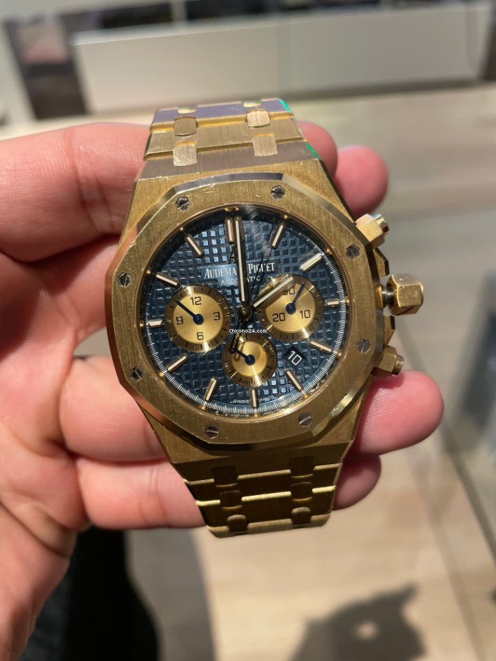 Audemars Piguet Royal Oak Chronograph Mens watch Unisex Automatic Yellow gold 26331BA.OO.1220BA01 7