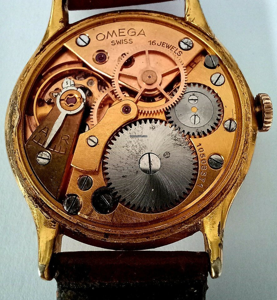 Omega Seamaster Planet Ocean Mens watch Unisex Manual winding Gold Steel 2324 3 7