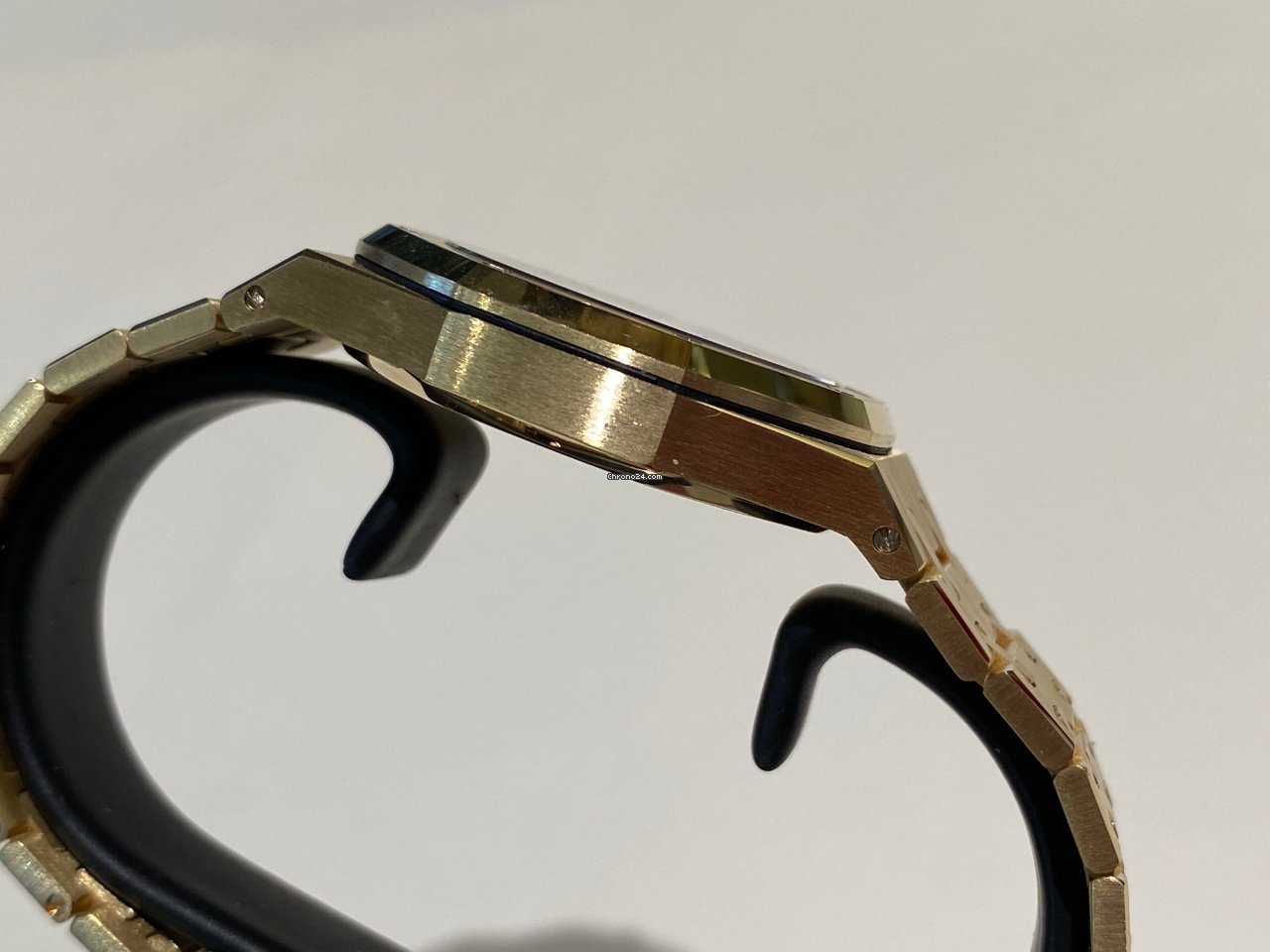 Audemars Piguet Royal Oak Day-Date Mens watch Unisex Automatic Yellow gold 25572BA.OO.0789BA.01 7