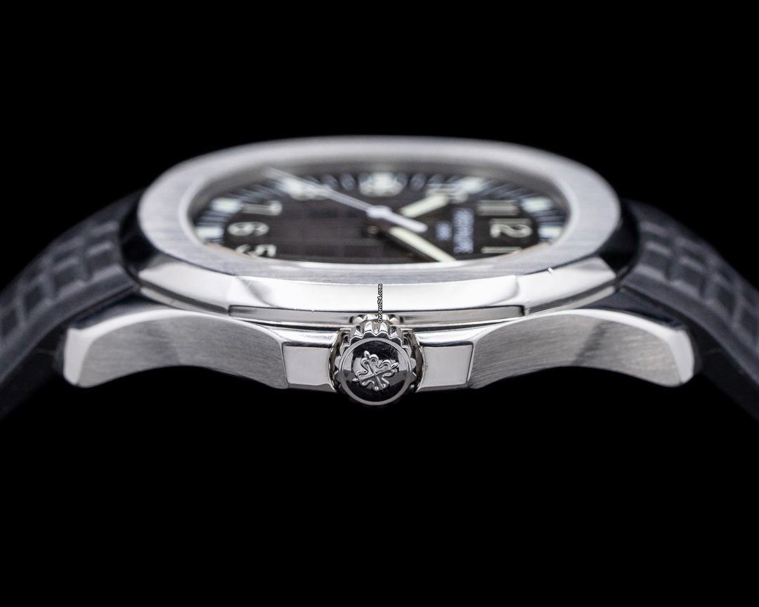 Patek Philippe Aquanaut Mens watch Unisex Automatic Steel 5165A-001 7