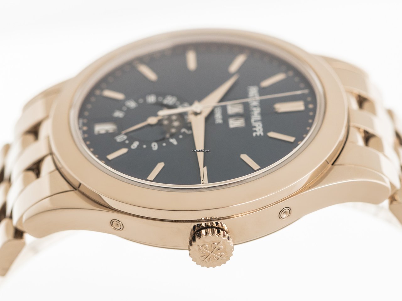 Patek Philippe Annual Calendar Mens watch Unisex Automatic White gold 5396 1G-001 7