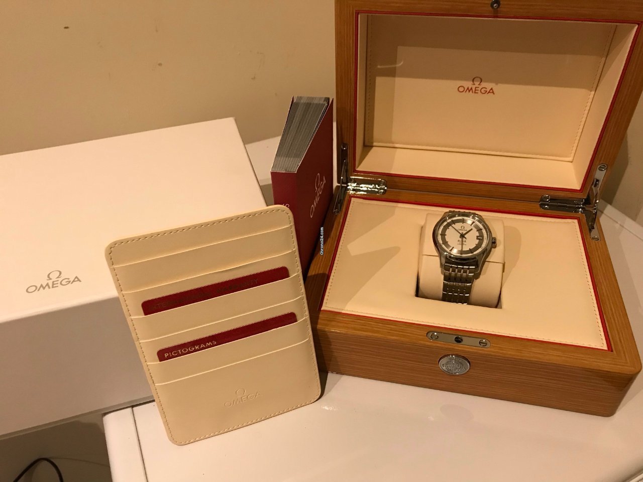 Omega De Ville Hour Vision Mens watch Unisex Automatic Steel 431.30.41.21.02.001 7