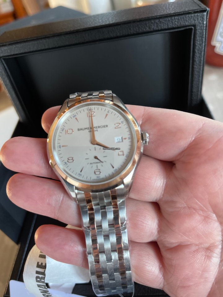 Baume & Mercier Clifton Mens watch Unisex Gold Steel MOA10140 7