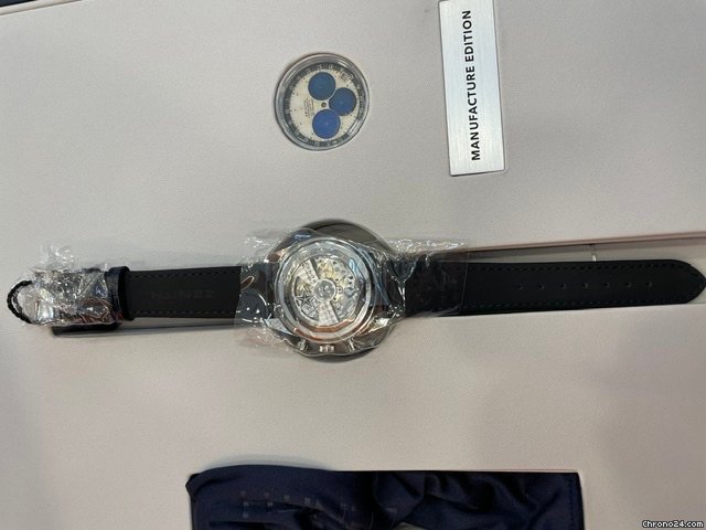 Zenith El Primero Chronomaster Mens watch Unisex Automatic Steel 03.Z386.400 60.C843 7