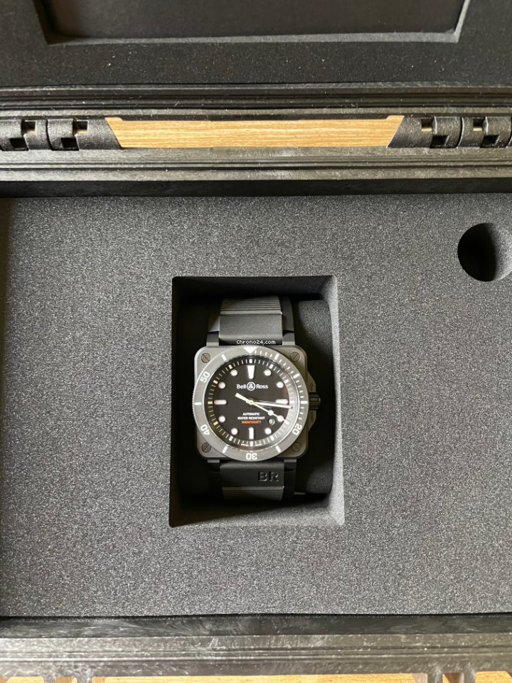 Bell & Ross BR 03-92 Ceramic Mens watch Unisex Automatic Ceramic BR0392-D-BL-CE SRB 7