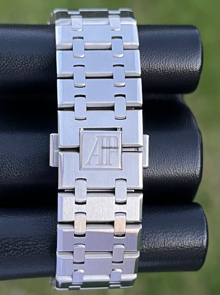 Audemars Piguet Royal Oak Chronograph Mens watch Unisex Automatic Steel 26320ST.OO.1220ST.01 7