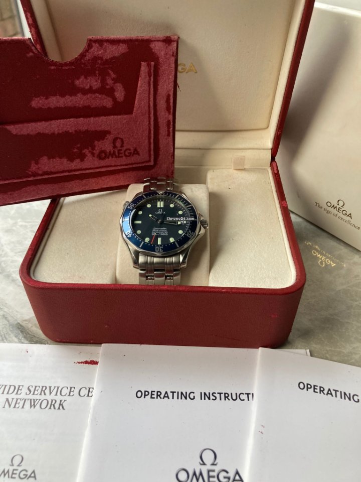 Omega Seamaster Diver 300 M Mens watch Unisex Automatic Steel 25318000 7