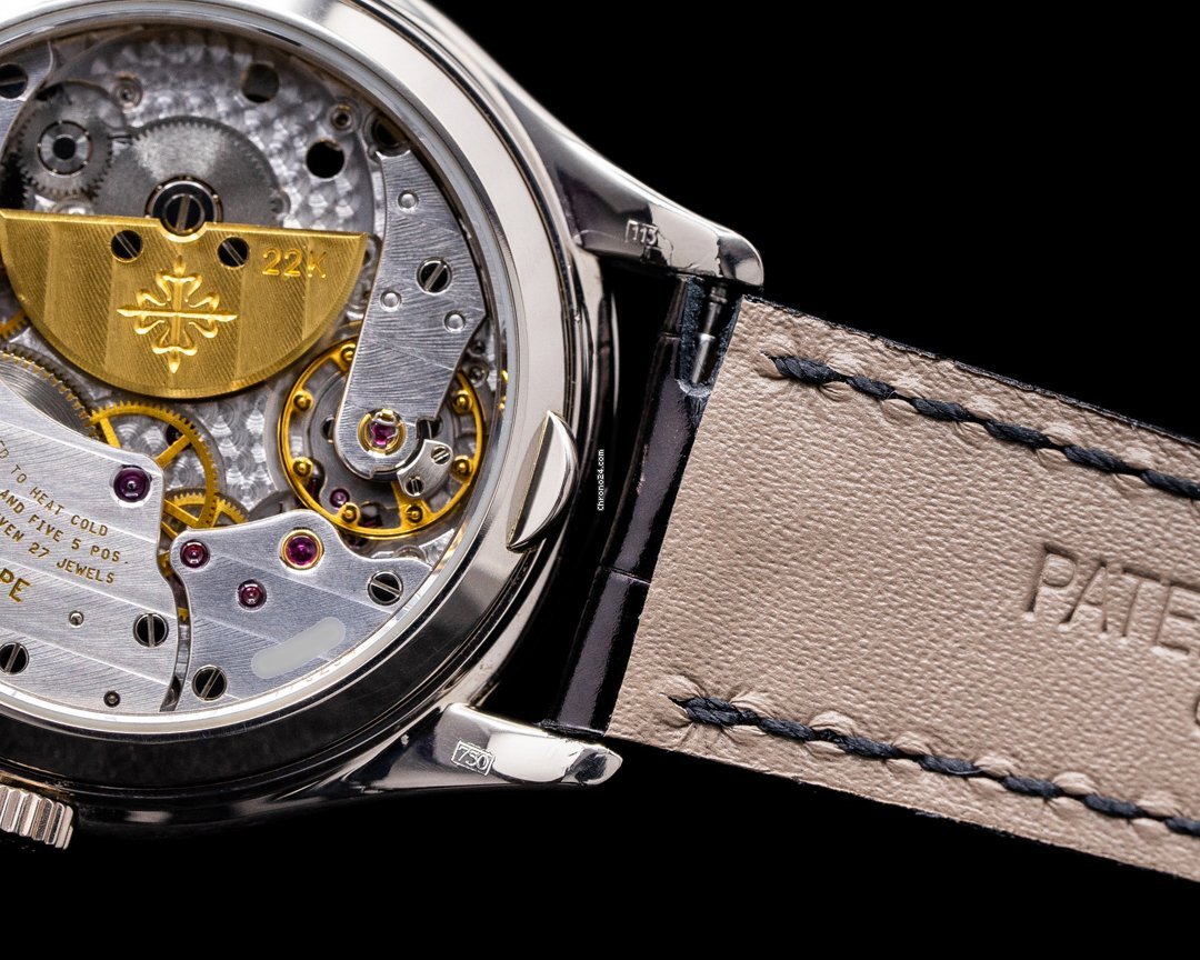 Patek Philippe Perpetual Calendar Mens watch Unisex Automatic White gold 5038G 7