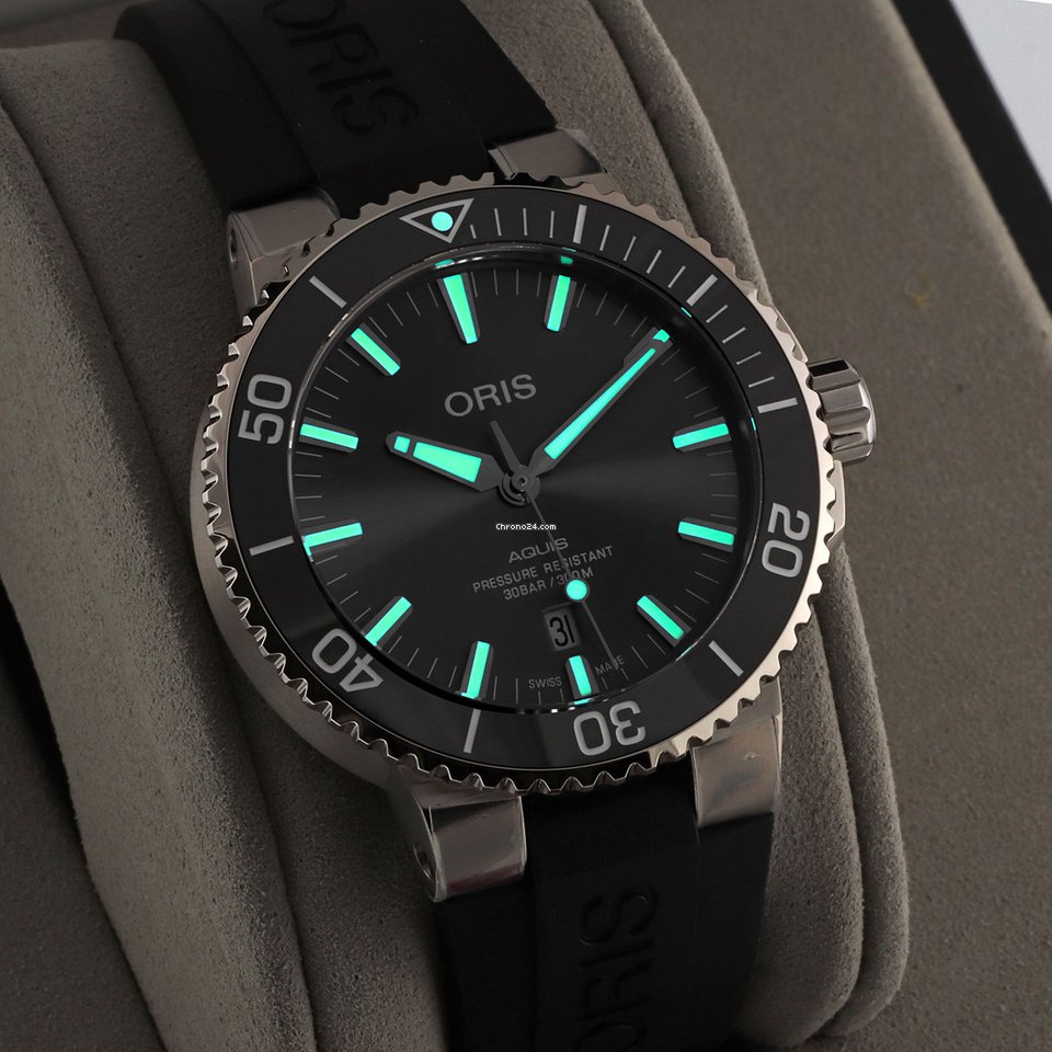 Oris Aquis Titanium Date Mens watch Unisex Automatic Titanium 01 733 7730 7153-07 4 24 64TEB 7