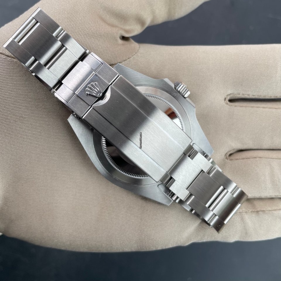 Rolex Submariner (No Date) Mens watch Unisex Steel Automatic 124060 7