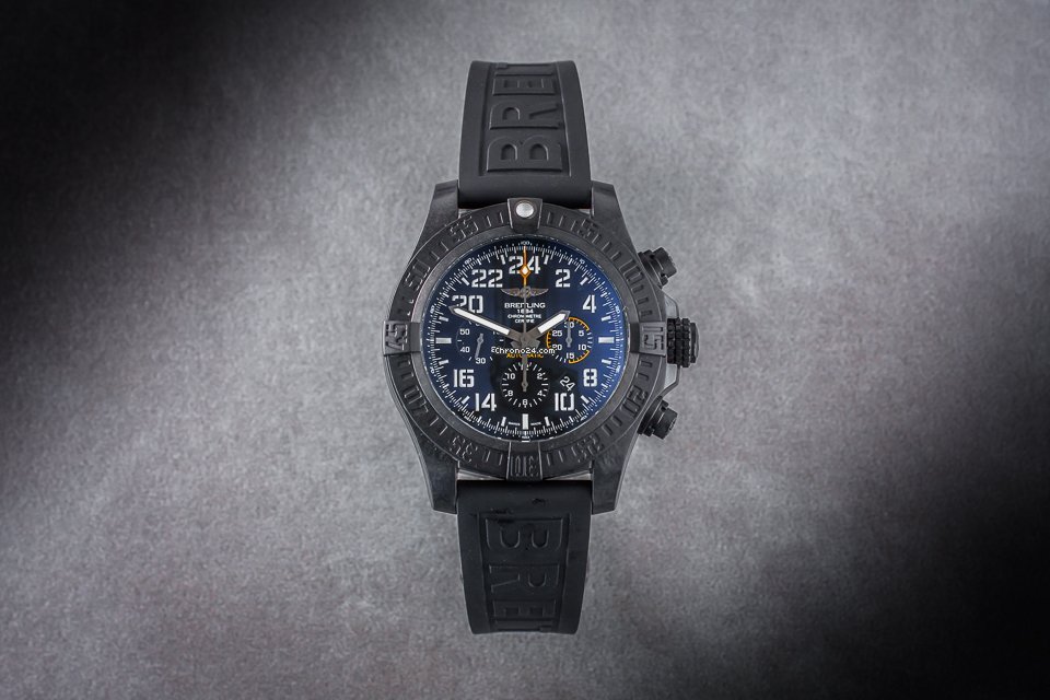 Breitling Avenger Hurricane Mens watch Unisex Automatic XB1210 7