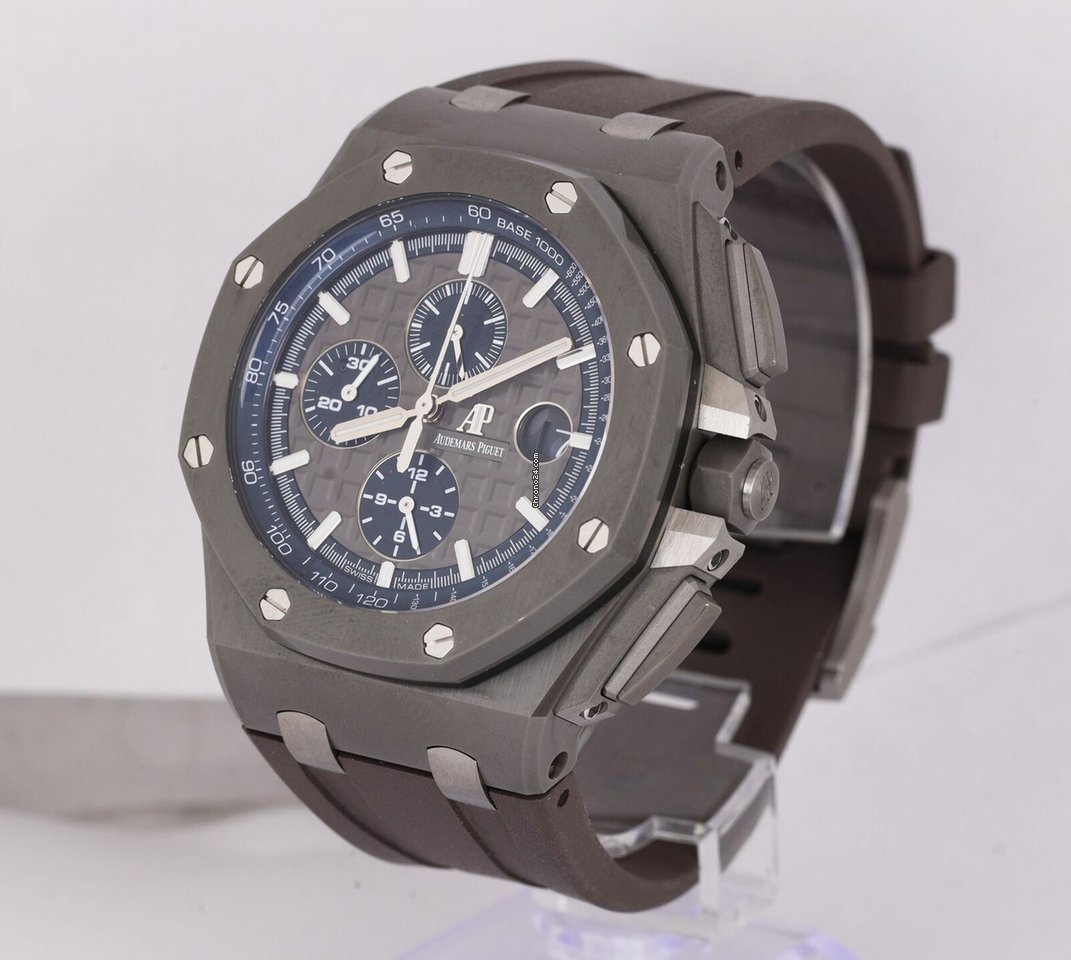 Audemars Piguet Royal Oak Offshore Chronograph Mens watch Unisex Automatic Ceramic 26405CG.OO.A004CA.01 7