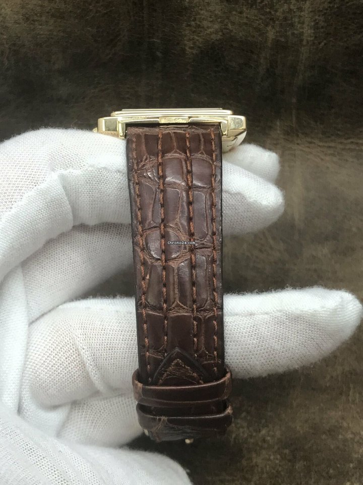 Corum Automatic Yellow gold 74.121.56 7