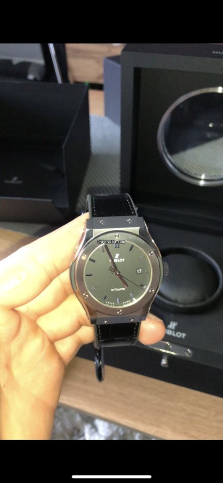 Hublot Classic Fusion 45, 42, 38, 33 mm Mens watch Unisex Automatic Titanium 542.NX.1171.LR 7