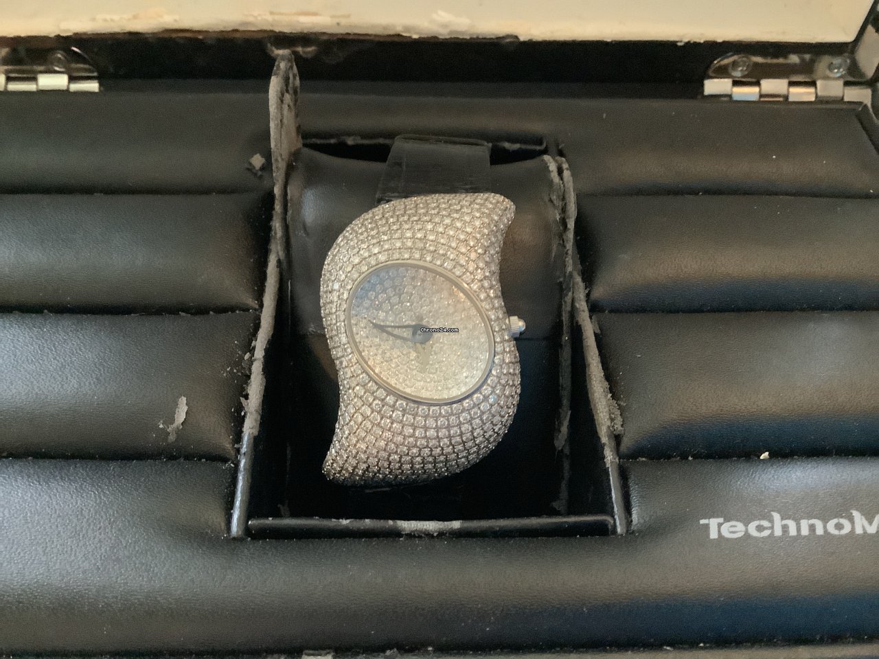 Technomarine Womens watch WV1374 7