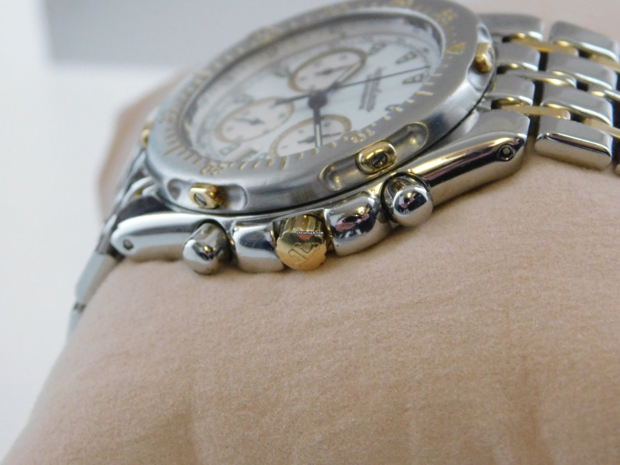 Jaeger-LeCoultre Mens watch Unisex Quartz Gold Steel 305.5.31 7