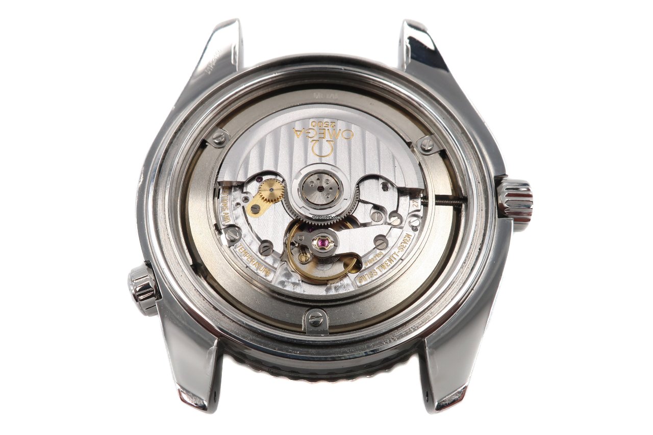 Omega Seamaster Planet Ocean Mens watch Unisex Automatic Steel 222.30.46.20.01.001 7