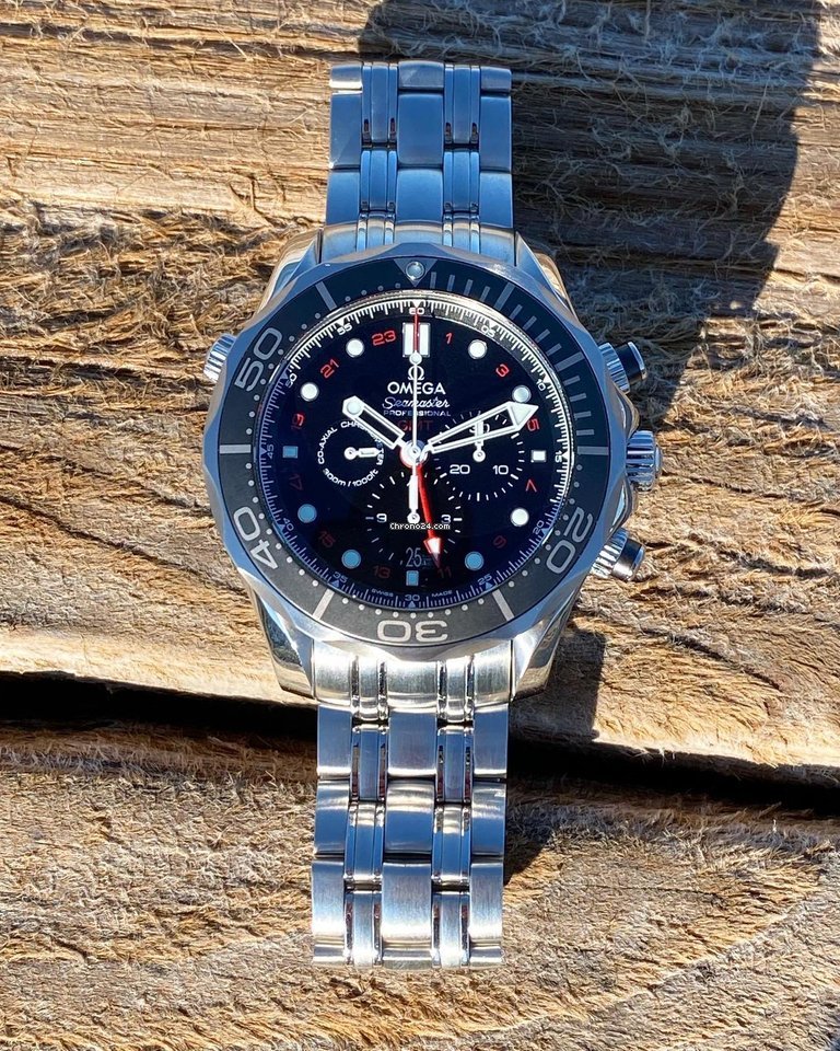 Omega Seamaster Diver 300 M Mens watch Unisex Automatic Steel 212.30.44.52.01.001 7