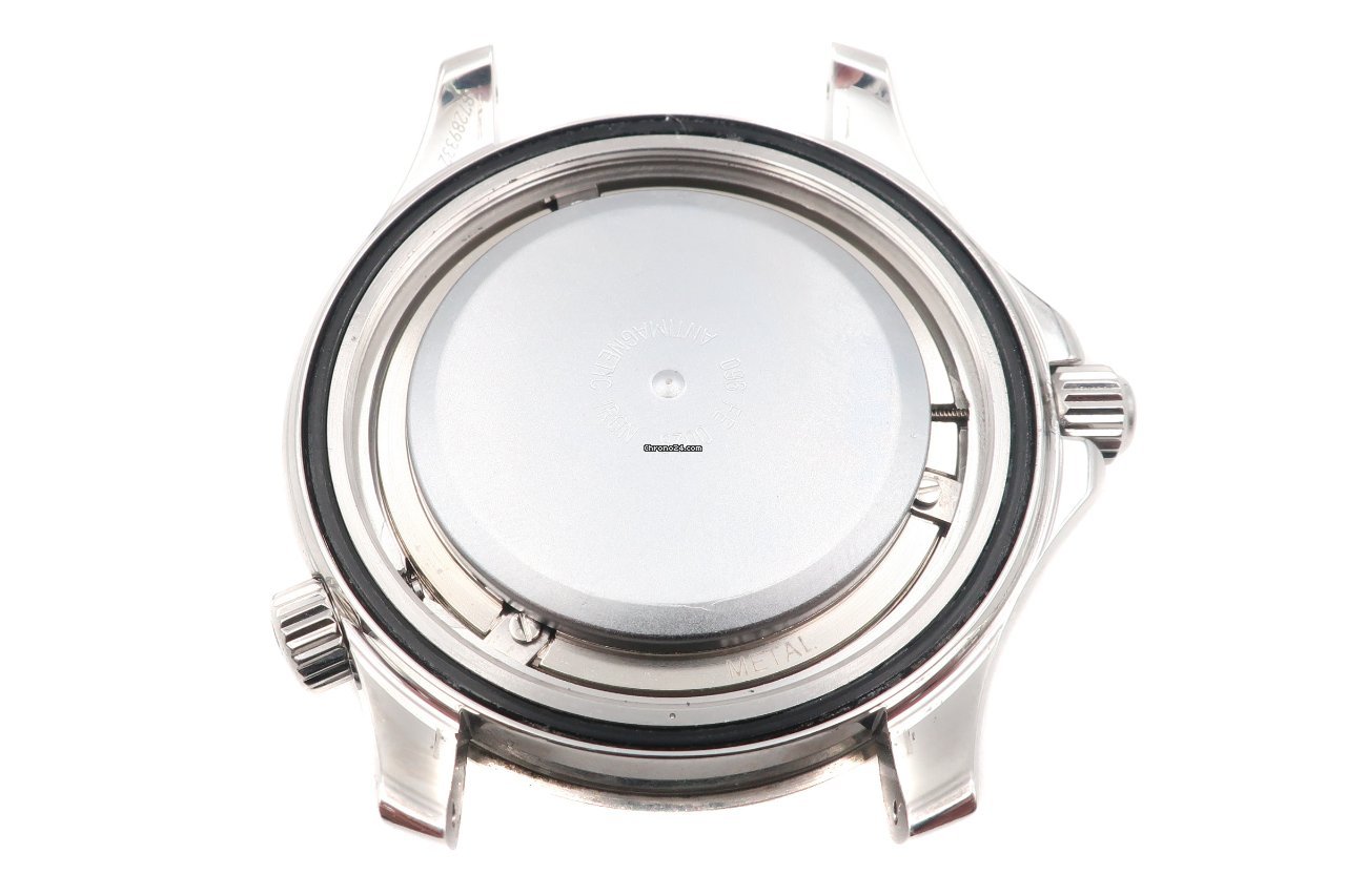 Omega Seamaster Diver 300 M Mens watch Unisex Automatic Steel 212.30.41.20.01.003 7