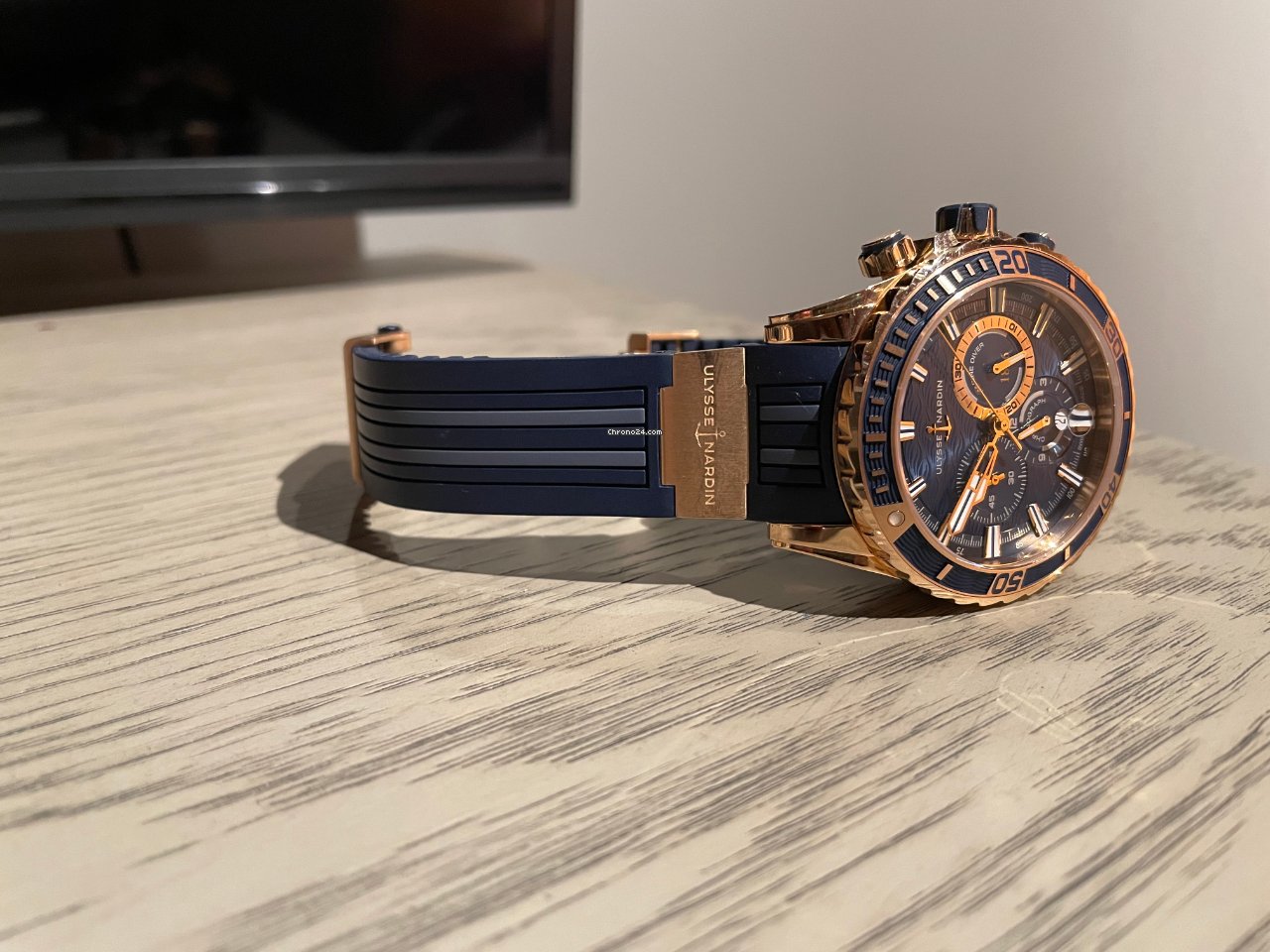 Ulysse Nardin Diver Chronograph Mens watch Unisex Automatic Rose gold 1502-151-3 93 7