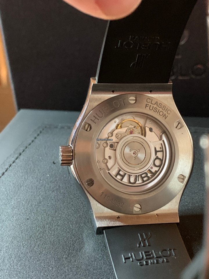 Hublot Classic Fusion 45, 42, 38, 33 mm Mens watch Unisex Automatic Titanium 542.NX.2611.LR 7