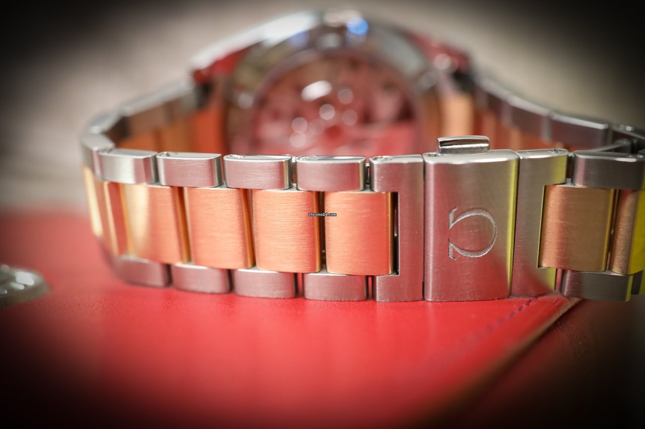 Omega Seamaster Aqua Terra Mens watch Unisex Automatic Gold Steel 231.20.39.21.06.001 7