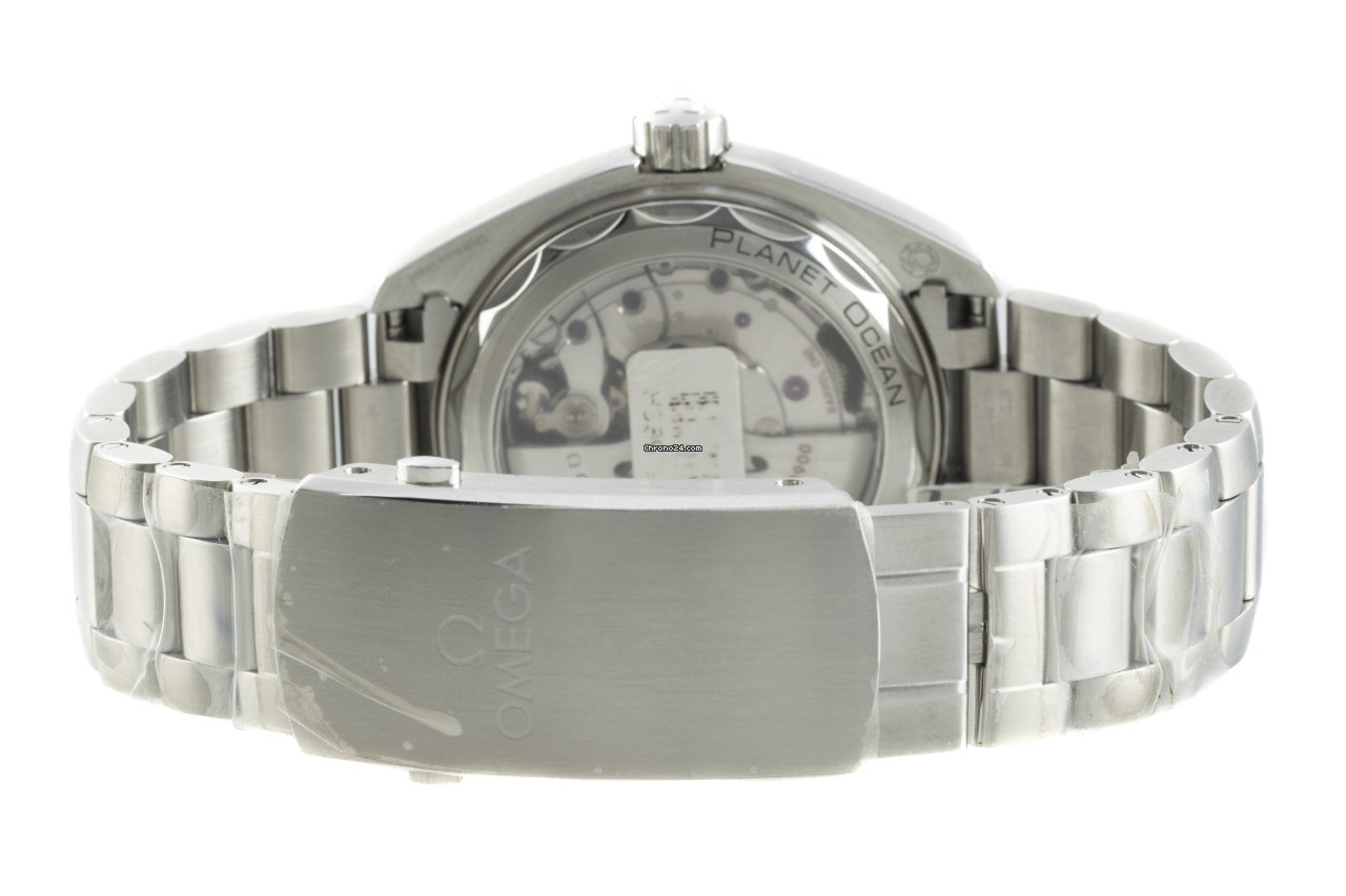 Omega Seamaster Planet Ocean Mens watch Unisex Automatic Steel 215.30.44.21.04.001 7