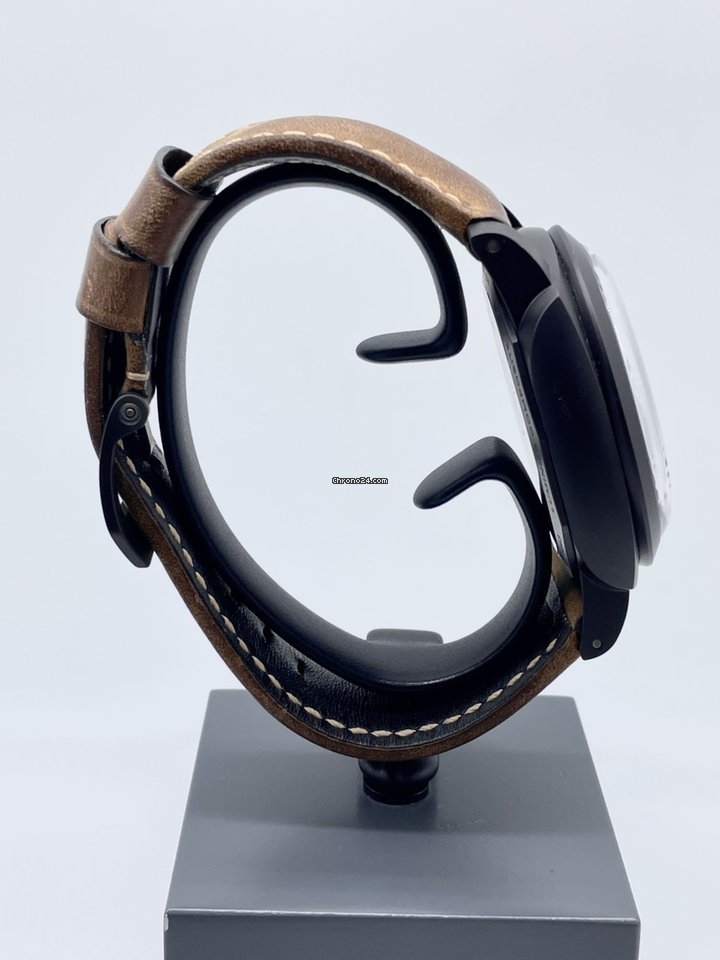 Panerai Special Editions Mens watch Unisex Manual winding Ceramic PAM00375 7