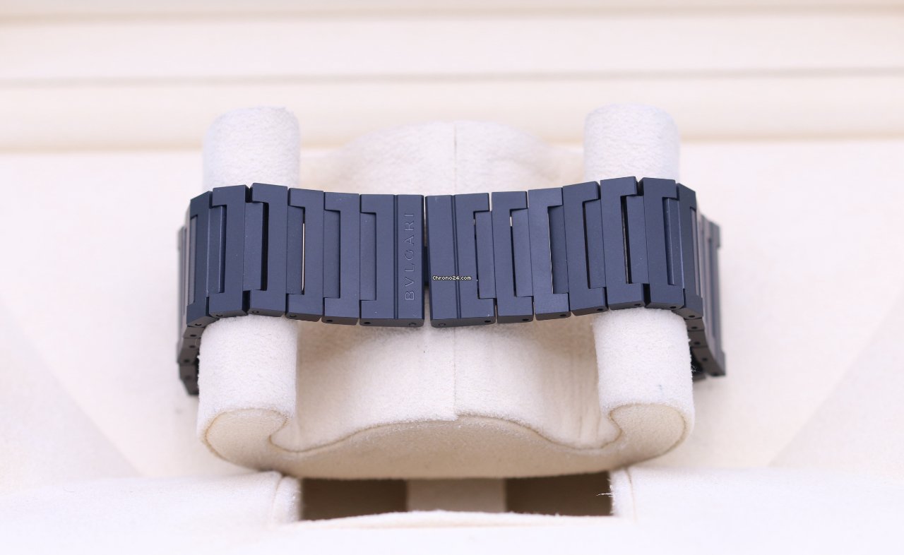 Bulgari Octo Mens watch Unisex Automatic Ceramic 103534 7