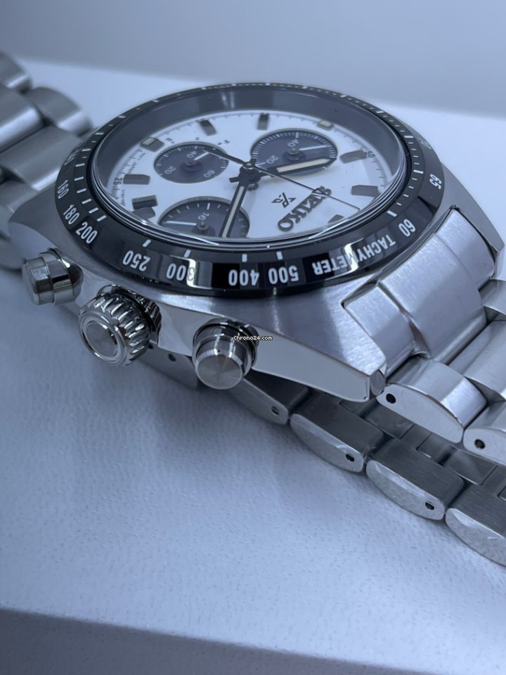 Seiko Prospex Mens watch Unisex Quartz Steel SSC813P1 7