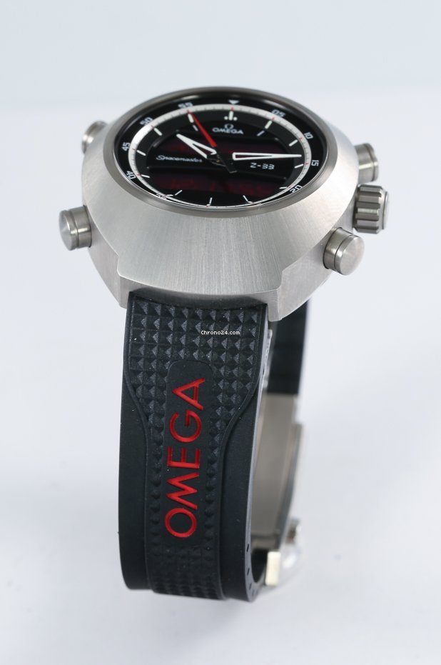 Omega Speedmaster Spacemaster Z-33 Mens watch Unisex Quartz Titanium 325.92.43.79.01.001. 7