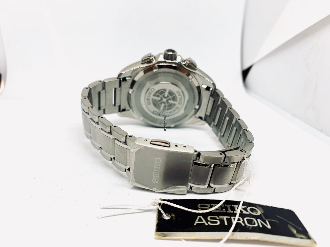 Seiko Astron GPS Solar Chronograph Mens watch Unisex Automatic Titanium SSE047J1 7