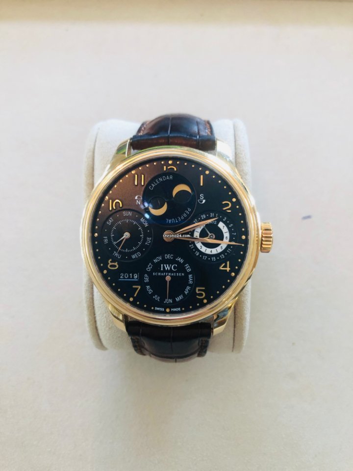 IWC Portuguese Perpetual Calendar Mens watch Unisex Automatic Rose gold IW5021