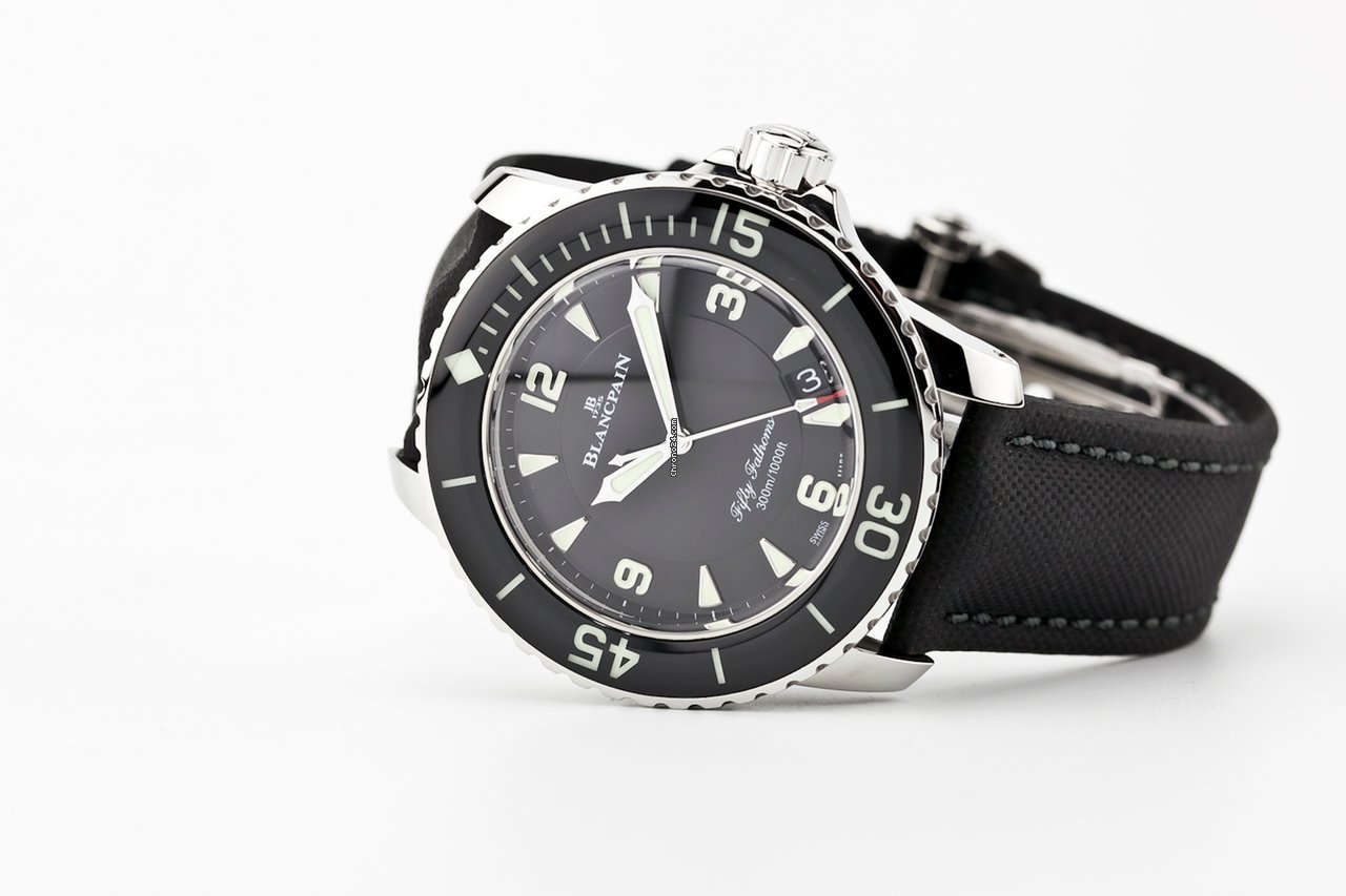 Blancpain Fifty Fathoms Mens watch Unisex Automatic Steel 5015-1130-52