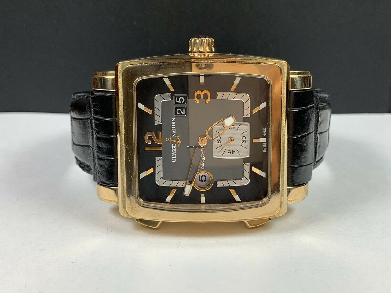 Ulysse Nardin Quadrato Dual Time Mens watch Unisex Automatic Rose gold 246-92 692