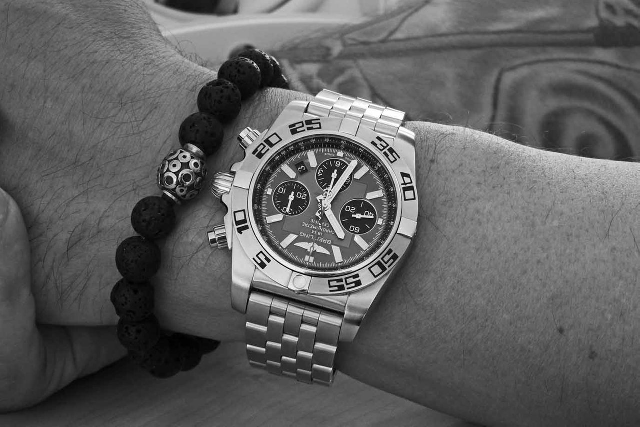 Breitling Chronomat Mens watch Unisex Automatic Steel AB011610 BB08